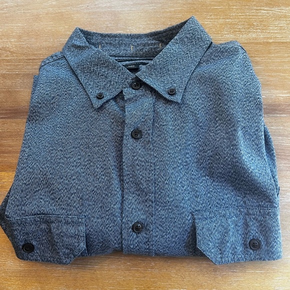Banana Republic men’s Blue mid weight flap pockets cotton button down shirt XXL - Picture 1 of 10